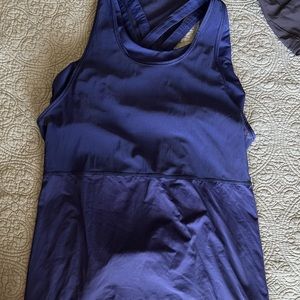 lululemon tank with built-in bra